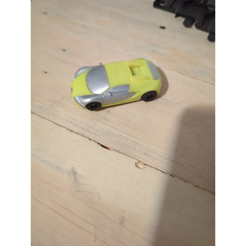 Micro SCALEXTRIC Hyper Cars BUGATTI VERYON 1:64 2015 slot cars race set no box